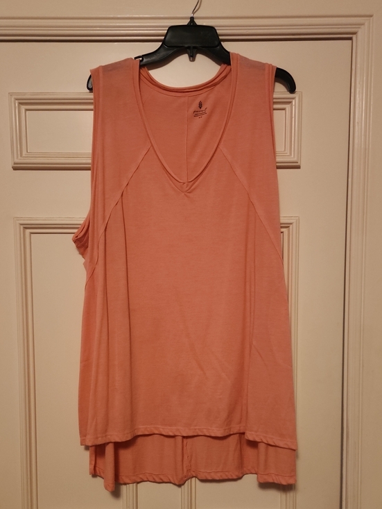 free people movement Tops - FP Movement by Free People Peach Sleeveless V-Neck Layered Tank